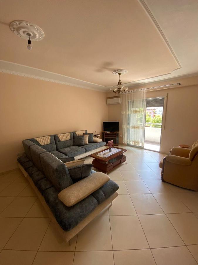 Saimir Apartaments Vlorë Extérieur photo